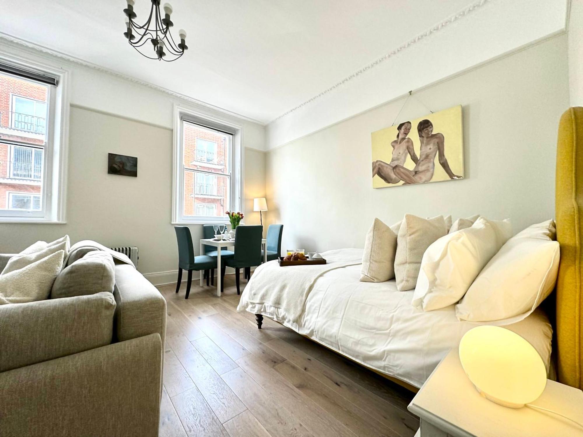 Appartamento Crawford Street Studio, By The Design Traveller Londra